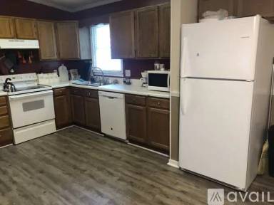 Main picture of 1721 Juniper Dr