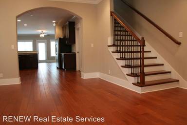 Main picture of 1702 Branch St