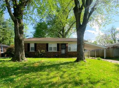 Main picture of 3912 W Columbia St