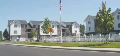 Main picture of 1718 SE 11th Ave