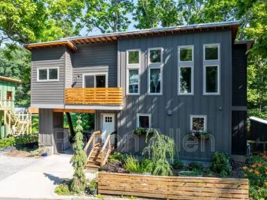 Main picture of 206 Waynesville Ave