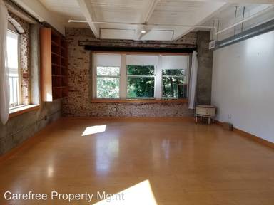 Main picture of Chown Pella Lofts