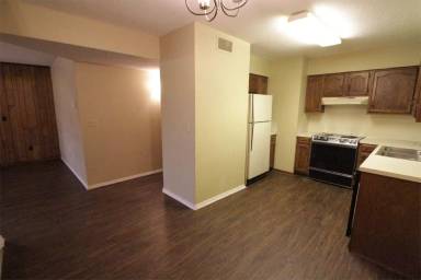 Main picture of 6824 Jackson St