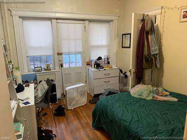 Main picture of 99 Gordon St