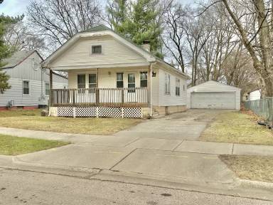 Main picture of 3226 10th St