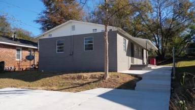 Main picture of 2410 Mason St