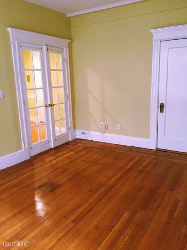 Main picture of 466 Commonwealth Ave