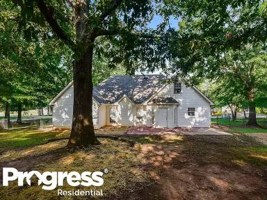 Main picture of 25 Ivy Dr