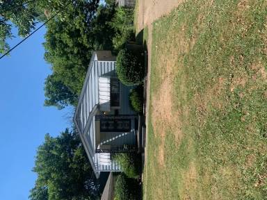 Main picture of 3100 Nathan Ave