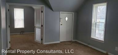 Main picture of 824 11th St NW