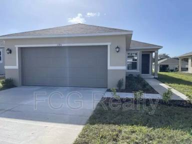Main picture of 1195 Papaya Cir