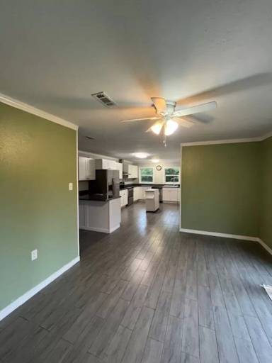 Main picture of 9451 NE 111th St