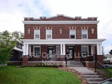 Main picture of 2967 Harris St