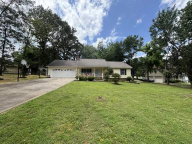 Main picture of 1631 Warwick Ct