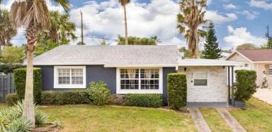 Main picture of 33 Seaside Dr