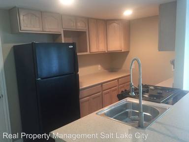 Main picture of 1641 E Parkway Ave