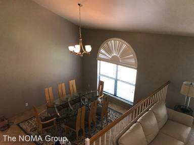Main picture of 6908 S Clark Dr