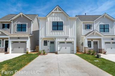 Main picture of 129 Huntley Dr