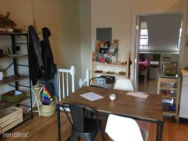 Main picture of 43 S Russell St
