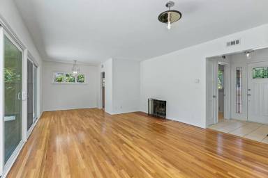 Main picture of 1325 Lomay Pl