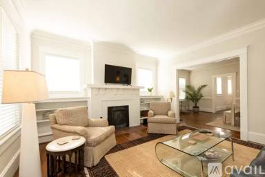 Main picture of 208 Leftwich St