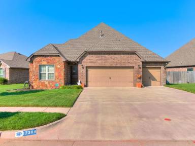 Main picture of 17304 Ridgewood Dr