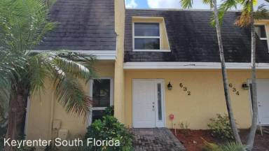 Main picture of 632 SW 1st St