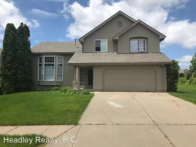 Main picture of 9602 S 26th St