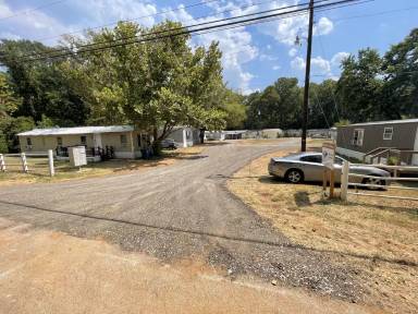 Main picture of 163 Tallie Ct