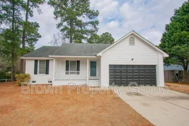 Main picture of 633 Law Rd