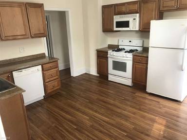Main picture of 49 Hinckley Ave