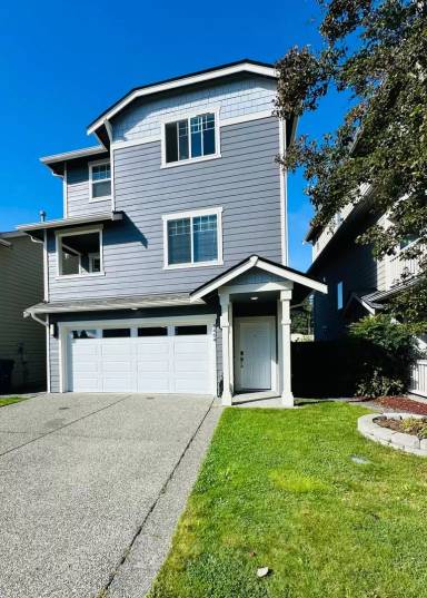Main picture of 8404 41st Dr NE