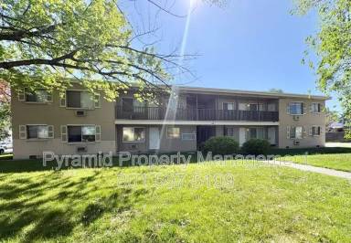 Main picture of 805 S Cheyenne St 1525 W