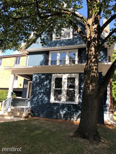 Main picture of 1011 E University Ave