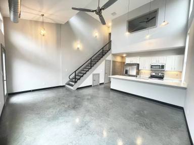 Main picture of 10914 Cole Thompson Ln