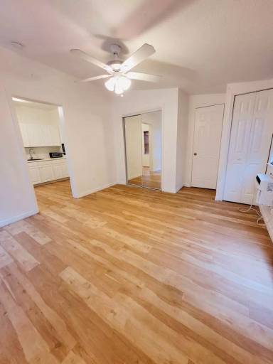 Main picture of 408 E Livingston St