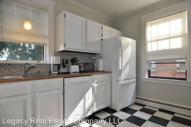 Main picture of 94 Medway St