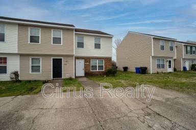 Main picture of 2756 Peach St