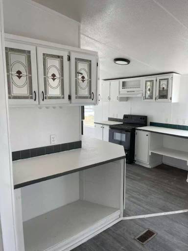 Main picture of Southern Breeze Mobile Home Park - 2
