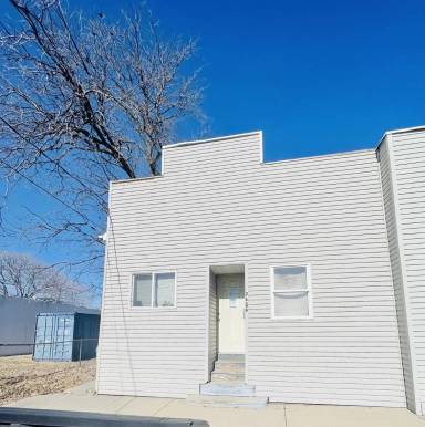 Main picture of 2609 Correctionville Rd