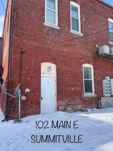 Main picture of 102 E North Main St