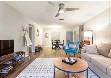 Main picture of 3541 E Fort King St