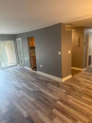 Main picture of 406 Girard St
