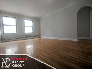 Main picture of Roscoe Apartments