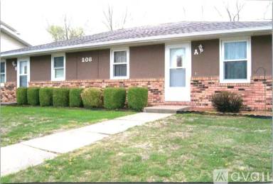 Main picture of 208 N Parkway Dr