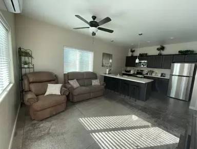 Main picture of 722 Ruth St
