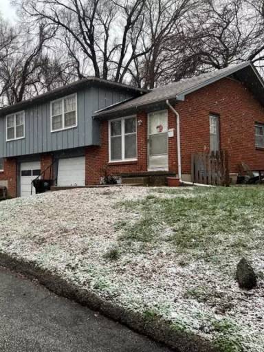 Main picture of 1013 E Stone St