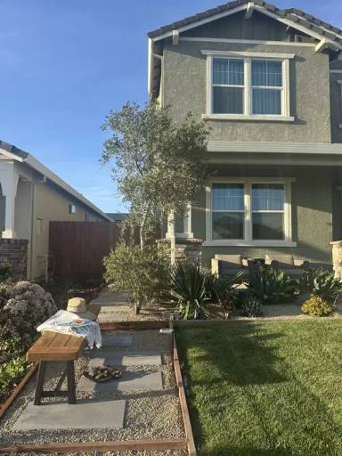 Main picture of 2477 Freebird Dr