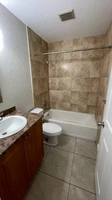 Main picture of 3581 Montante Blvd
