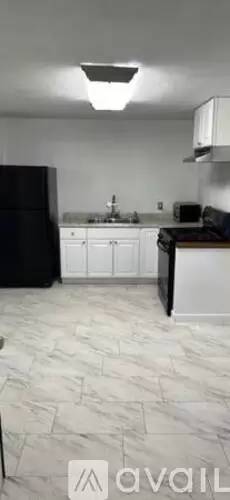 Main picture of 5001 Richmond Ave